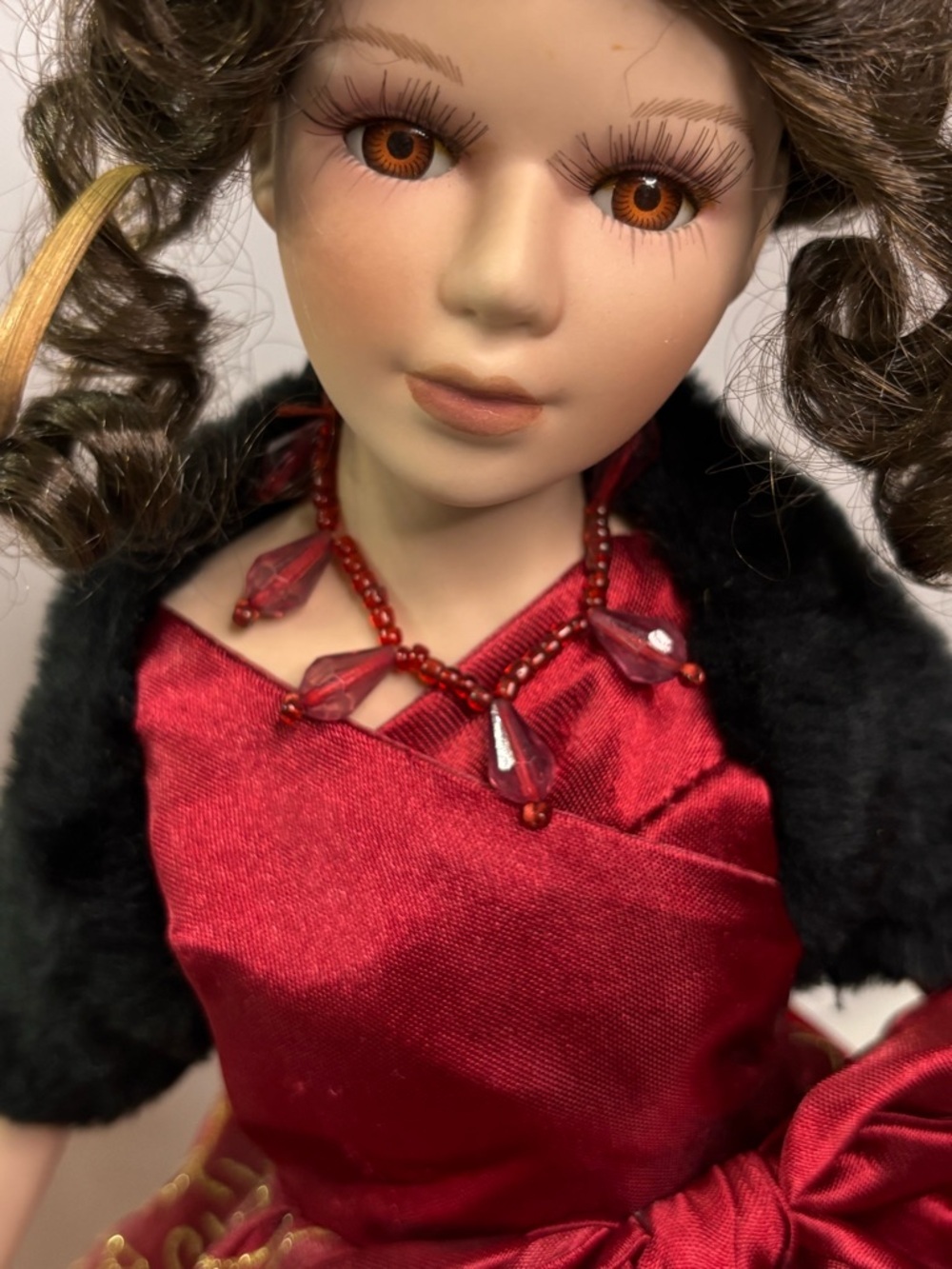 “Quinceañera" or "Sweet 16" collectible doll Classic Decorative Toy - Picture 9 of 11